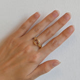 CLASSIQUE OVAL DEW DROP BAND RING
