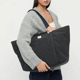 DINA TRAVEL TOTE