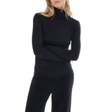 SOFT TOUCH TURTLENECK