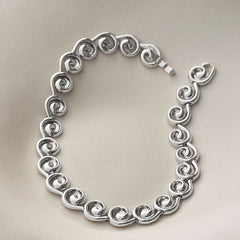 NICO COLLAR