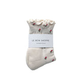 PETAL RUFFLED HUGGER CREW SOCKS